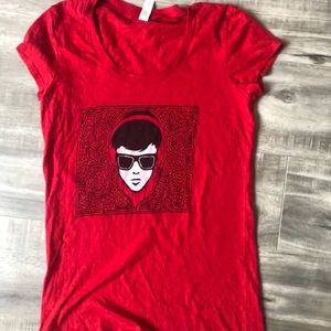 Baby Driver movie Edgar Wright red shirt Ansel